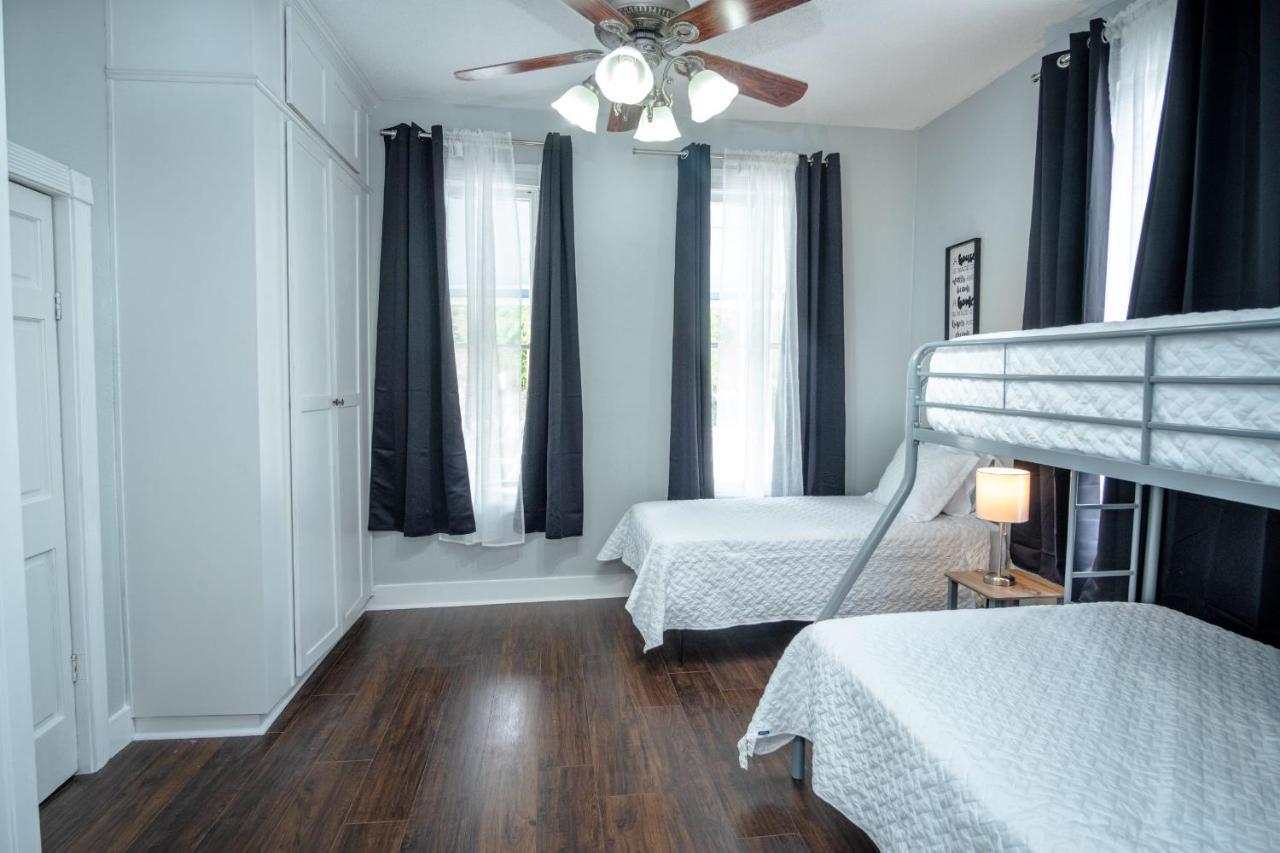 Remodeled Historic 2Br 1Ba House Near Downtown Apartment San Antonio Bagian luar foto