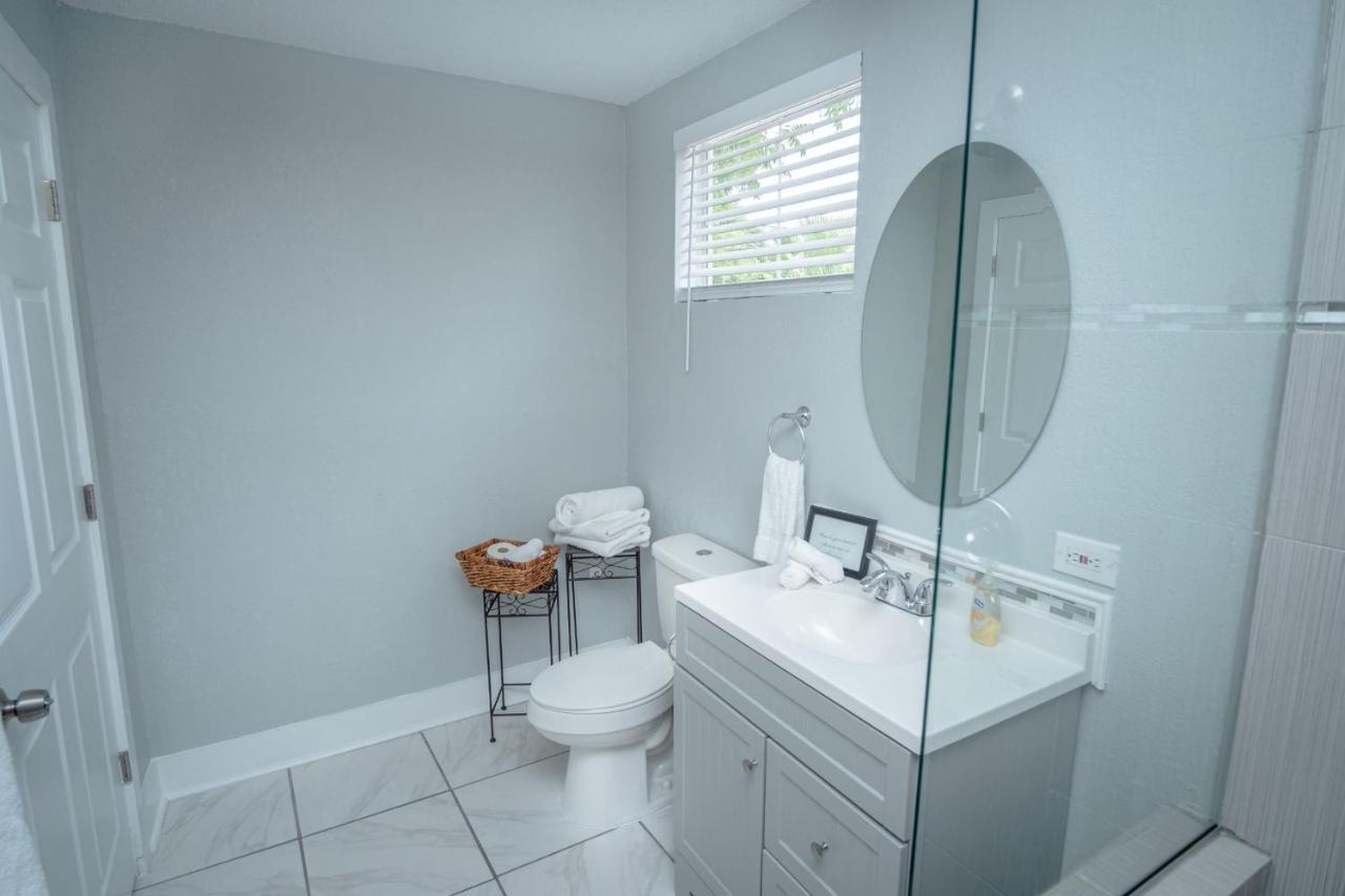 Remodeled Historic 2Br 1Ba House Near Downtown Apartment San Antonio Bagian luar foto