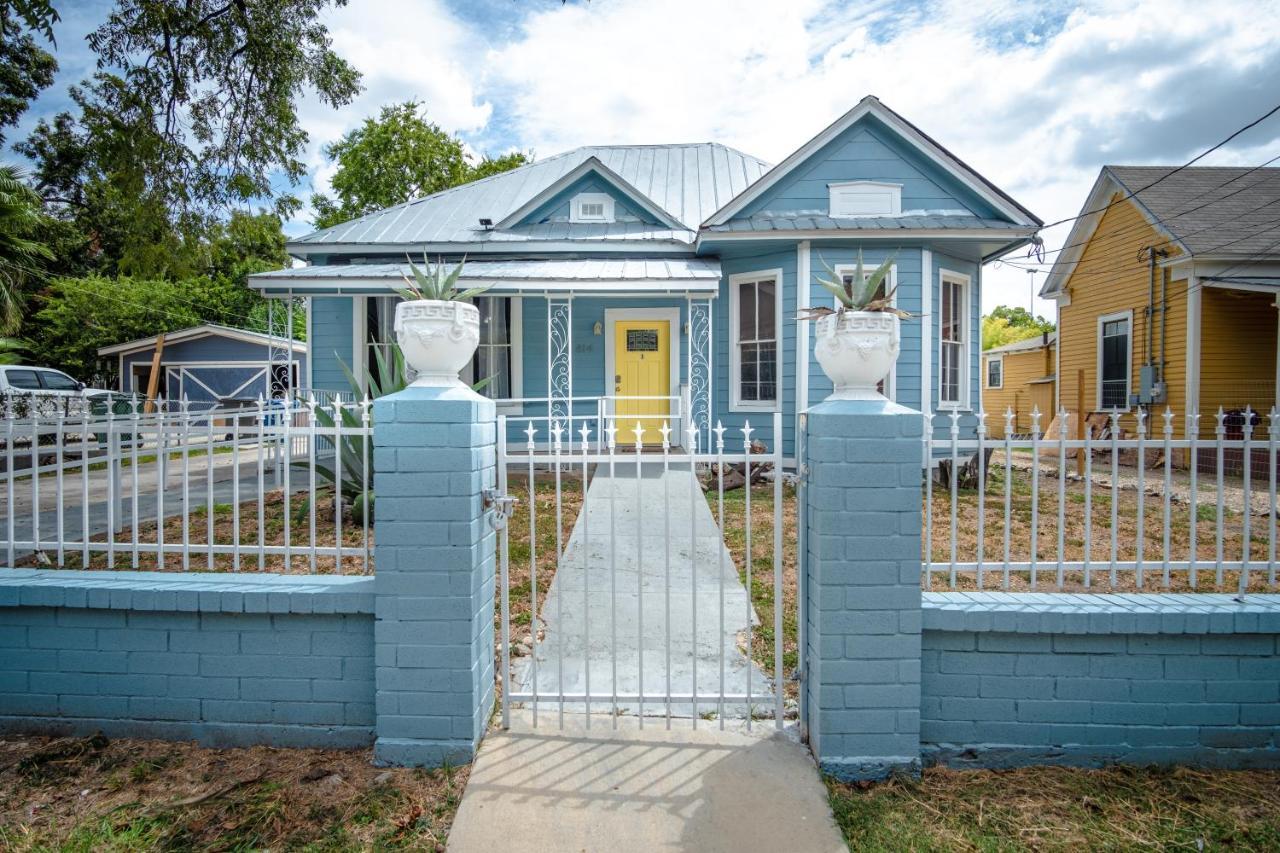 Remodeled Historic 2Br 1Ba House Near Downtown Apartment San Antonio Bagian luar foto